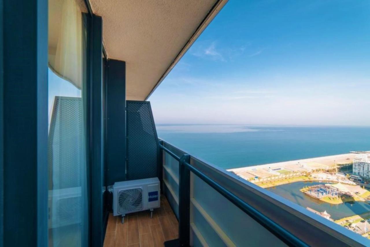Sea Side Aparthotel In Orbi Complex Batumi Exterior foto
